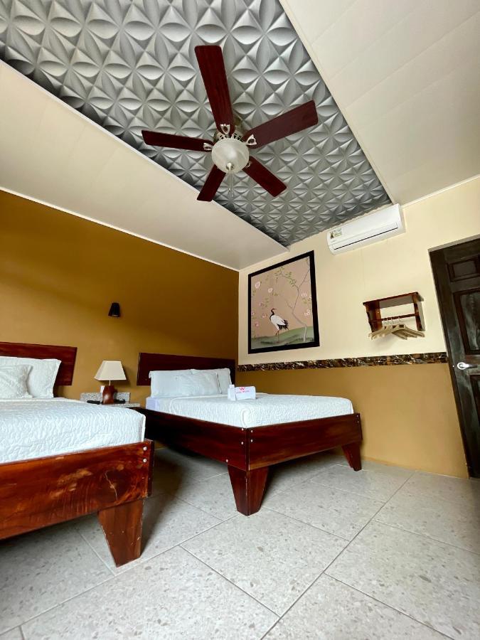 Hotel Wilson Condega Liberia Exterior photo